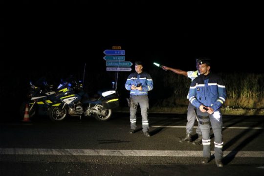 Υπό την επήρεια φαρμάκων ο οδηγός που εισέβαλε σε πιτσαρία