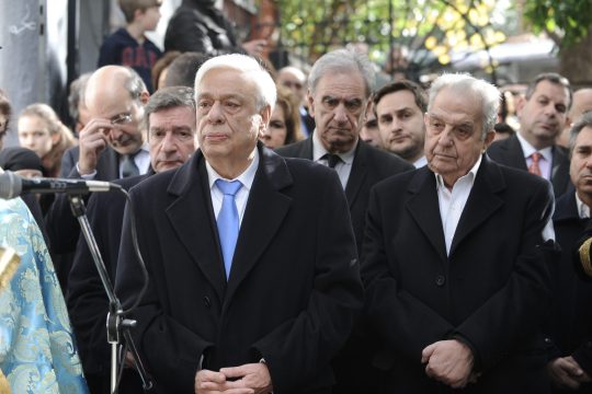 Στις εκδηλώσεις μνήμης των 317 θυμάτων του Κομμένου ο ΠτΔ