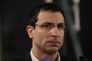 Διαψεύδει (με εξώδικο!) ο Πιπίνης όσα του «χρέωσε» ο Παναγιωτόπουλος