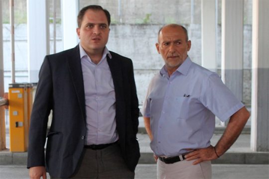 Αιφνιδιαστικά στις εφορίες της Κρήτης ο Γ. Πιτσιλής