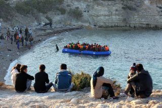 Αυξάνονται οι αφίξεις προσφύγων στο Β. Αιγαίο