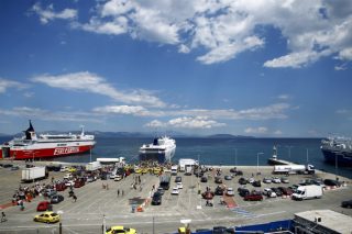 Αναζητούνται λύσεις για την πρόσβαση στο λιμάνι της Ραφήνας