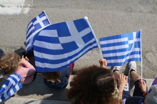 Σε κλήρο η σημαία