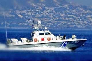 Ενα σκάφος φορτωμένο με 1,5 τόνο χασίς εντόπισε το Λιμενικό στα Κύθηρα