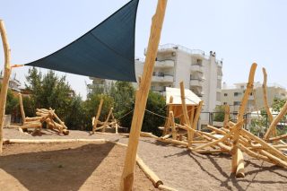 Ενα ελεύθερο σχολείο για προνομιούχους μαθητές