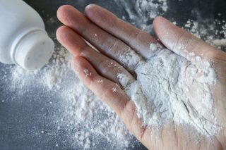 Να σε κάψω Γιάννη μ’ να σ’ αλείψω λάδι…