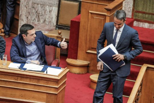 Μετωπική Τσίπρα – Μητσοτάκη για την παιδεία