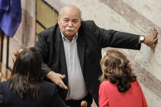 Τα ιερά και τα όσια της φυλής