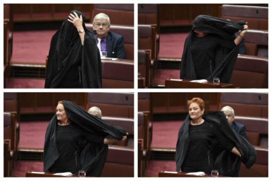 Ακροδεξιά… μπούρκα στη Βουλή