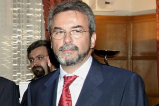 Ολα της Siemens δύσκολα…