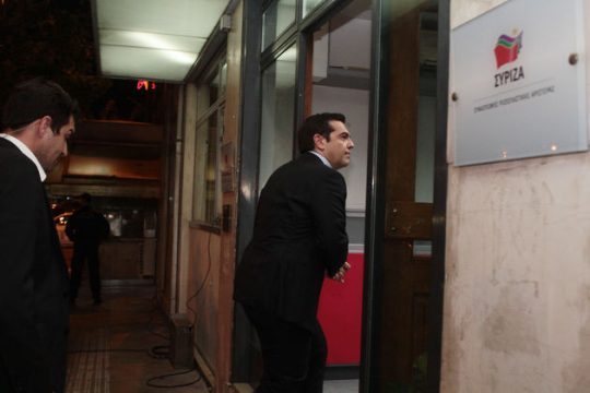 «Με απόλυτο σεβασμό στον νόμο»