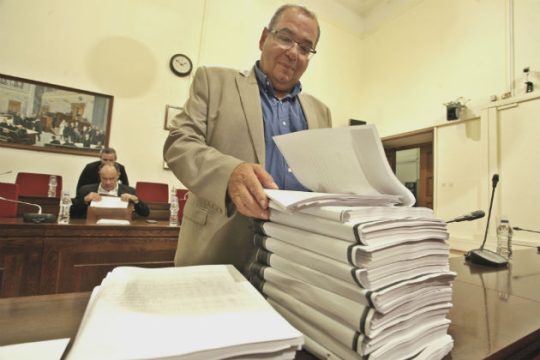 Στη Βουλή οι υπερκοστολογημένες αρθροσκοπήσεις Σαλμά