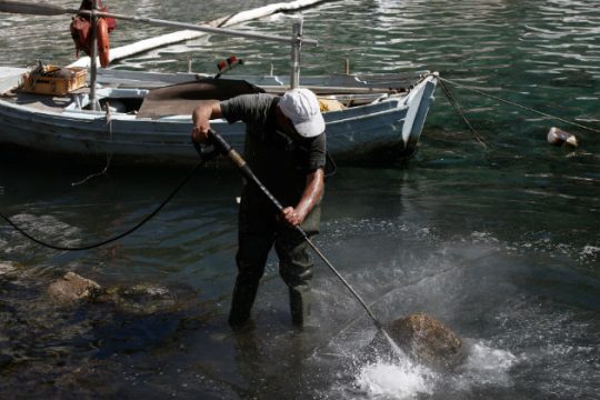 «Το λεγόμενο θαύμα της ελληνικής ναυτιλίας βρωμάει»