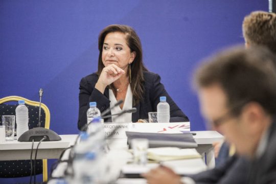 Η Ντόρα Μπακογιάννη αποφάσισε!