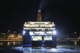 Νέο σχέδιο αποκόλλησης του «Blue Star Patmos»