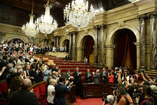 Μετωπική σύγκρουση Καταλονίας – Μαδρίτης για την ανεξαρτησία