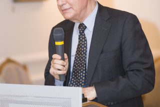 Με επενδυτές στο Λονδίνο