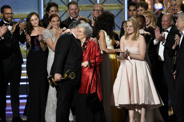 Θρίαμβος για The Handmaid’s Tale, Big Little Lies και… Τραμπ