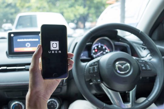 Το Λονδίνο «φρενάρει» την UBER