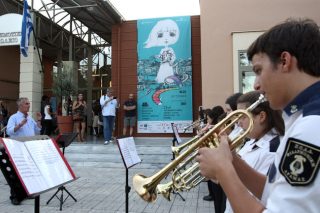 Ταινίες χωρίς σφραγίδα, μόνο με ταυτότητα