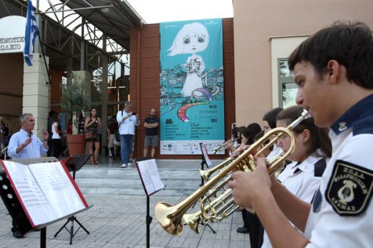 Ταινίες χωρίς σφραγίδα, μόνο με ταυτότητα