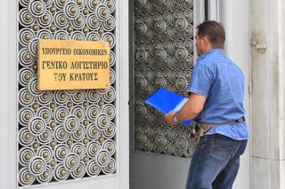 «Νοικοκύρεμα» σε δαπάνες και… προαπαιτούμενα
