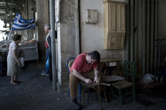 «Αφήστε και τους Έλληνες να ψηφίσουν»