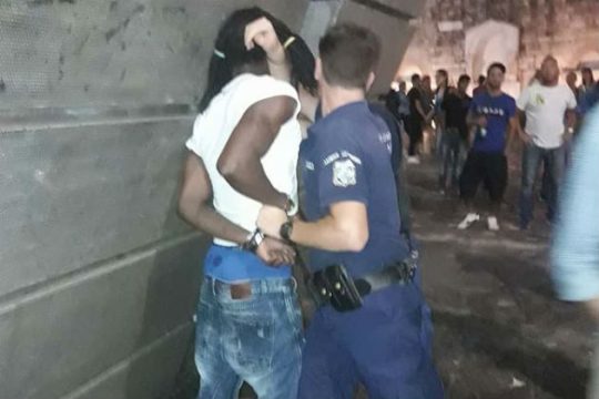 Καταγγελία για ξυλοδαρμό μετανάστη από αστυνομικούς