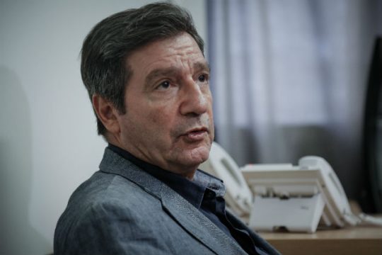 Ανοίγουν τα «χαρτιά τους» οι υποψήφιοι της Κεντροαριστεράς