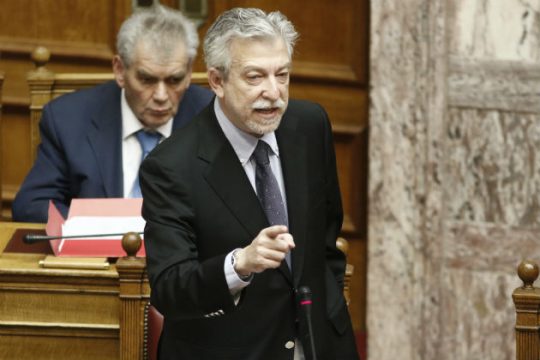 Σε υψηλούς τόνους για την ταυτότητα φύλου