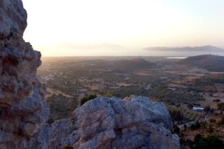 Με τα «αντίδοτα» της λογοτεχνίας
