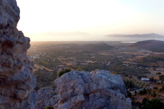 Με τα «αντίδοτα» της λογοτεχνίας