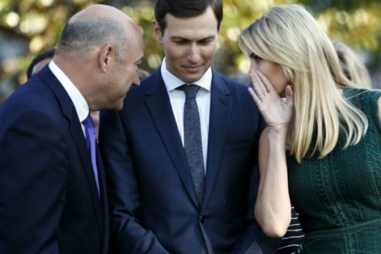 Ιβάνκα και Κούσνερ δούλευαν από προσωπικά mail για τον Λευκό Οίκο