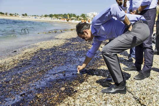 «Αυτοψία» της αντιπολίτευσης σε Σαλαμίνα και παραλιακό μέτωπο