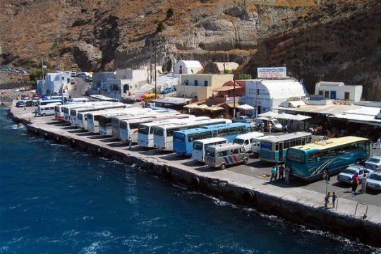 Σοβαρά λειτουργικά προβλήματα στο λιμάνι Αθηνιού Σαντορίνης