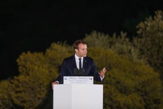 Εκκωφαντικό έλλειμμα εμπιστοσύνης