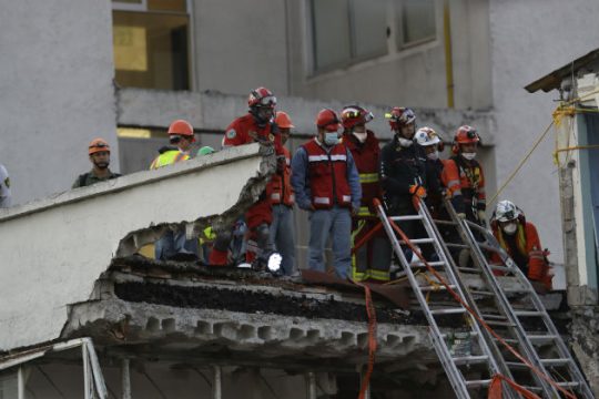 Ήχησαν ξανά οι σειρήνες στο Μεξικό