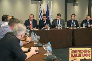 Πίσω από τον τρίτο «εκβιασμό»