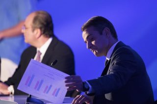 Με τα δύσκολα «θα» τι γίνεται;