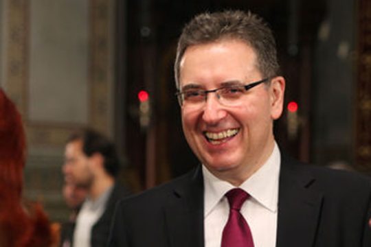 «Καμπάνα» σε «γαλάζιο» τέως περιφερειάρχη
