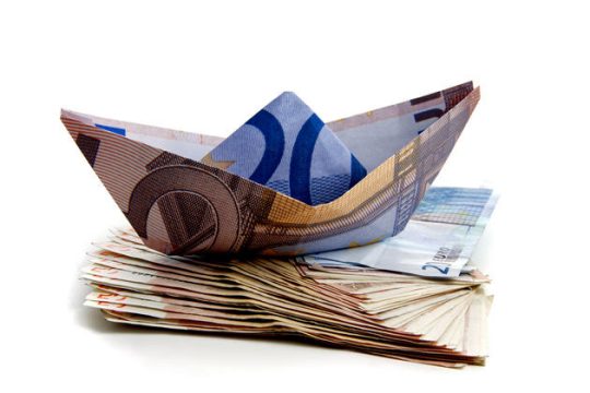 Η ανάπτυξη τραβάει την ανηφόρα