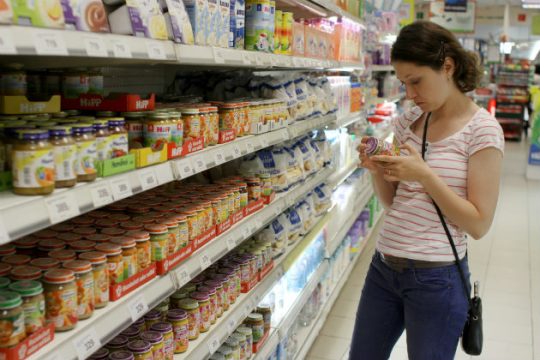 Εκβιαστής μόλυνε βρεφικές τροφές και ζήτησε 10 εκατ. ευρώ