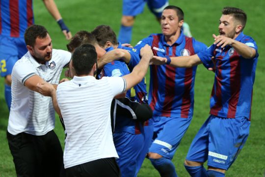 Ξέσπασε πάνω στη Λάρισα ο Πανιώνιος