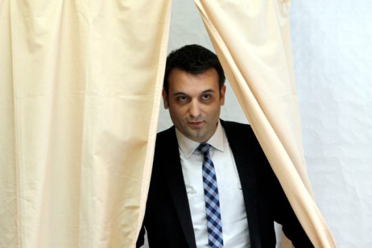 Μία παραίτηση που δείχνει διάσπαση