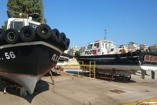 Νέες μηχανές για τις πέντε πλοηγίδες του Πειραιά