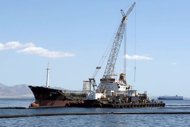 Στα μαλακά το «Lassea», στα… σκληρά η ΠΝΟ