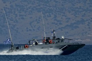Αναζήτηση πλοίου με πρόσφυγες μεταξύ Καρπάθου και Κρήτης