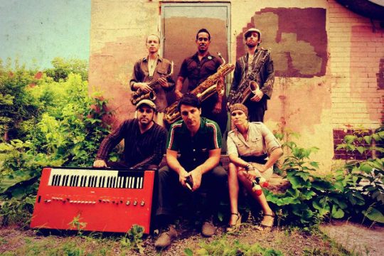 Ένα εκρηκτικό μείγμα soul, jazz, afro, latin