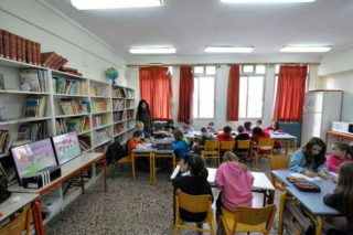 Εκπαίδευση: νέος νόμος για τα στελέχη και συνένωση ειδικοτήτων
