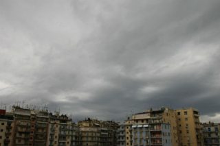 Πλημμύρισαν η δυτική Θεσσαλονίκη και ο σταθμός ΚΤΕΛ